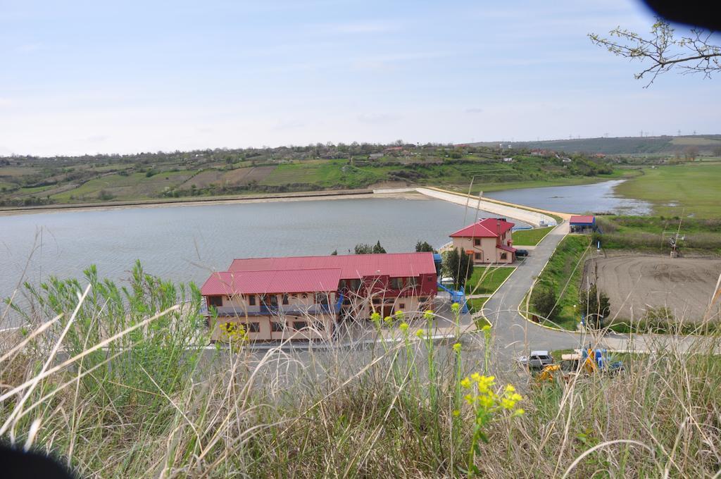 Complex Domneasca Hotel Seimeni Kültér fotó